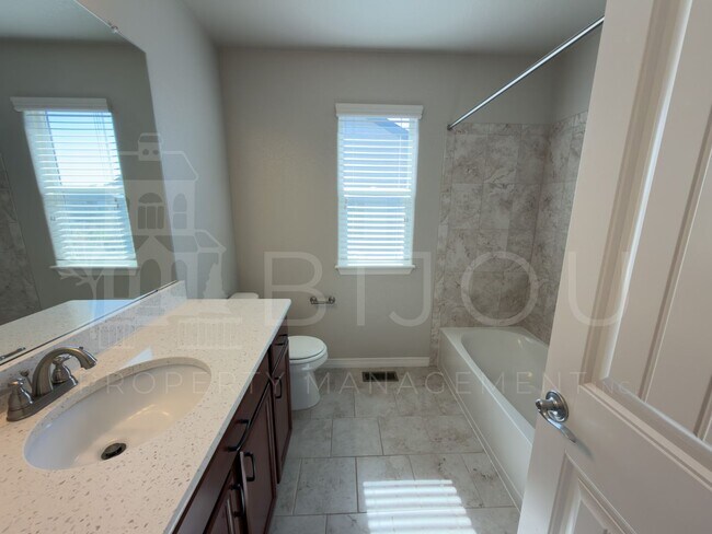 Building Photo - Peyton Four Bedroom Home