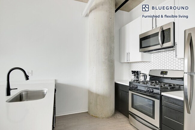 Building Photo - 1401 S State St