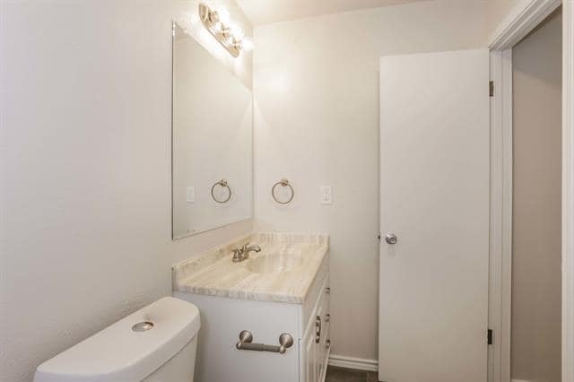 Building Photo - 603 Woodcrest Way