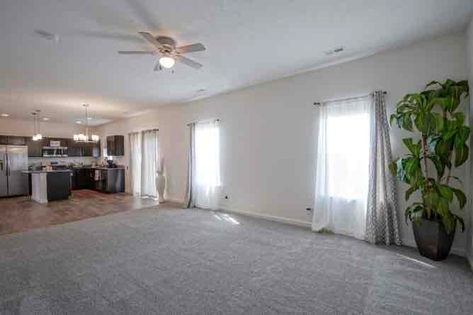 Building Photo - 1160 Colcester Ln