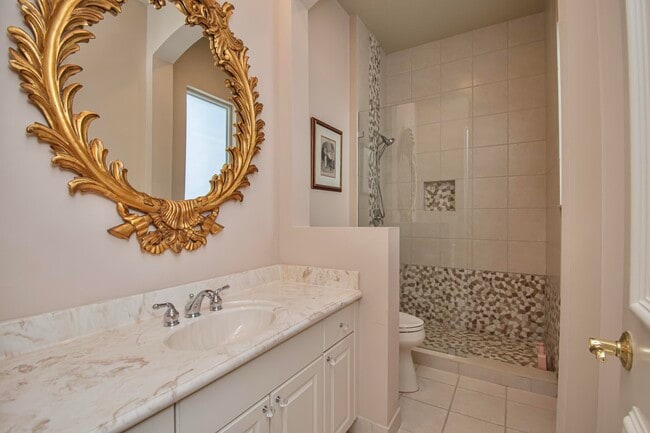 Building Photo - 7916 Montecito Pl