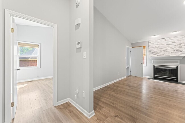 Building Photo - Fully Updated - Beautiful 3BR/2BA single-level home with a finished walk-out basement!