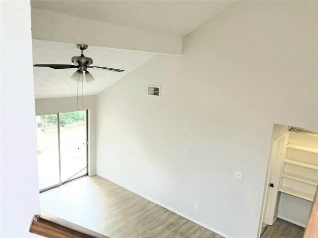 Building Photo - 9315 Bristlebrook Dr