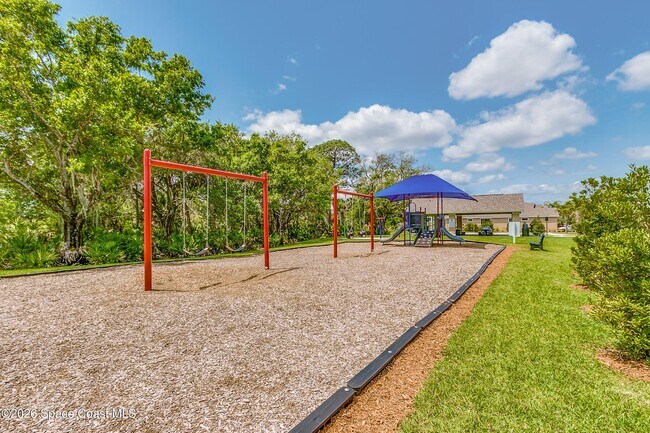 Building Photo - 8019 Marquette Dr