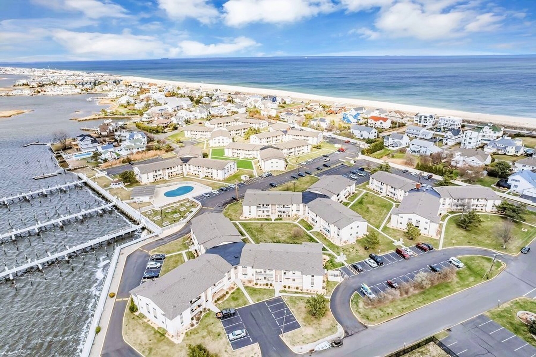 Building Photo - 76 Wharfside Dr