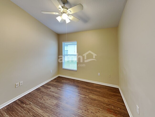 Building Photo - 15452 Osprey Glen Dr