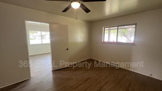 Building Photo - 1036 31st Ave