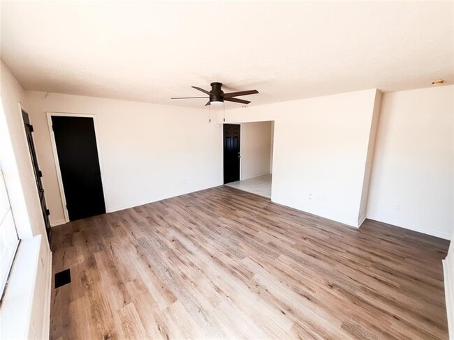 Building Photo - 10601 Tumilty Terrace