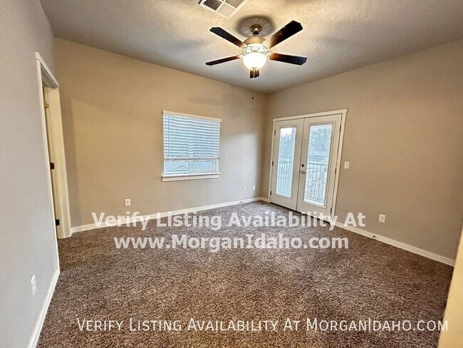 Building Photo - 1021 S Elder St