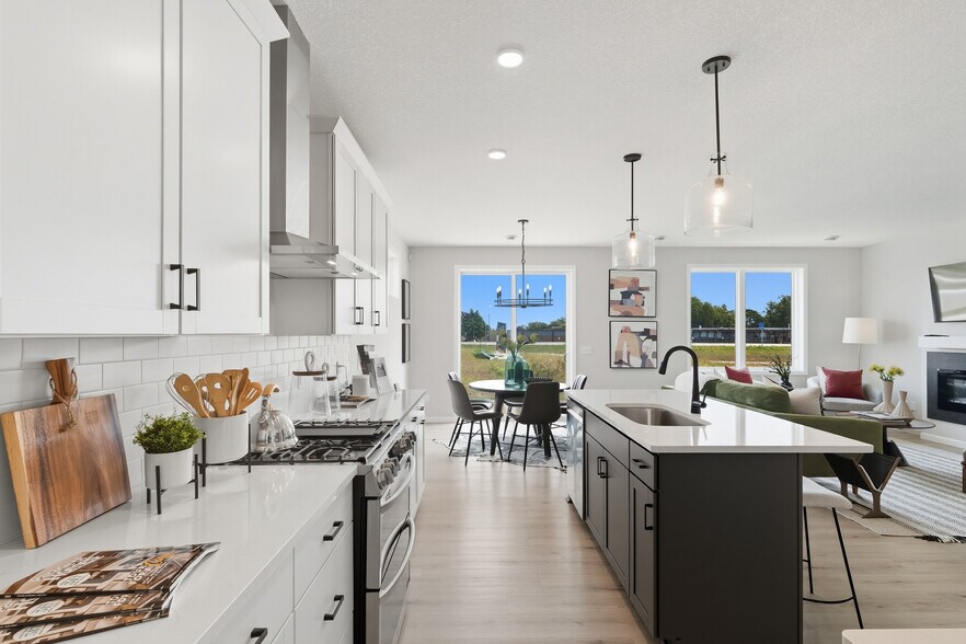Building Photo - 3468 Knightsbridge Trl N