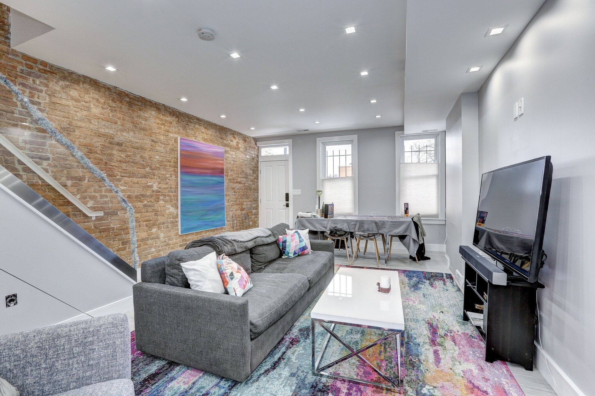 Building Photo - 1745 11th St NW