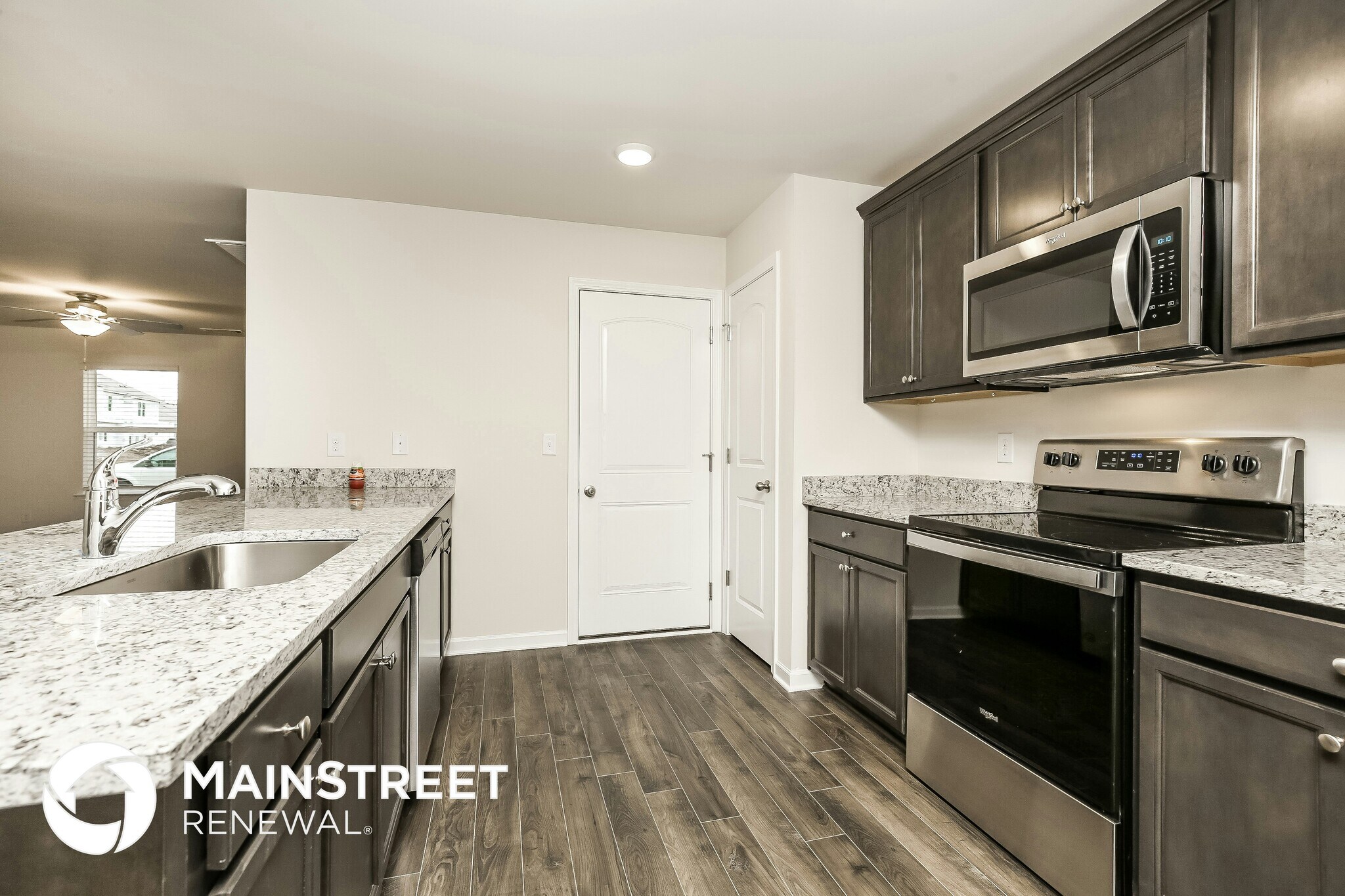 Building Photo - 213 Renwick Dr