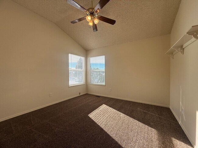 Building Photo - Beautiful Briargate Living: 5 Bedrooms, Walk-In Closets & 5-Piece Suite