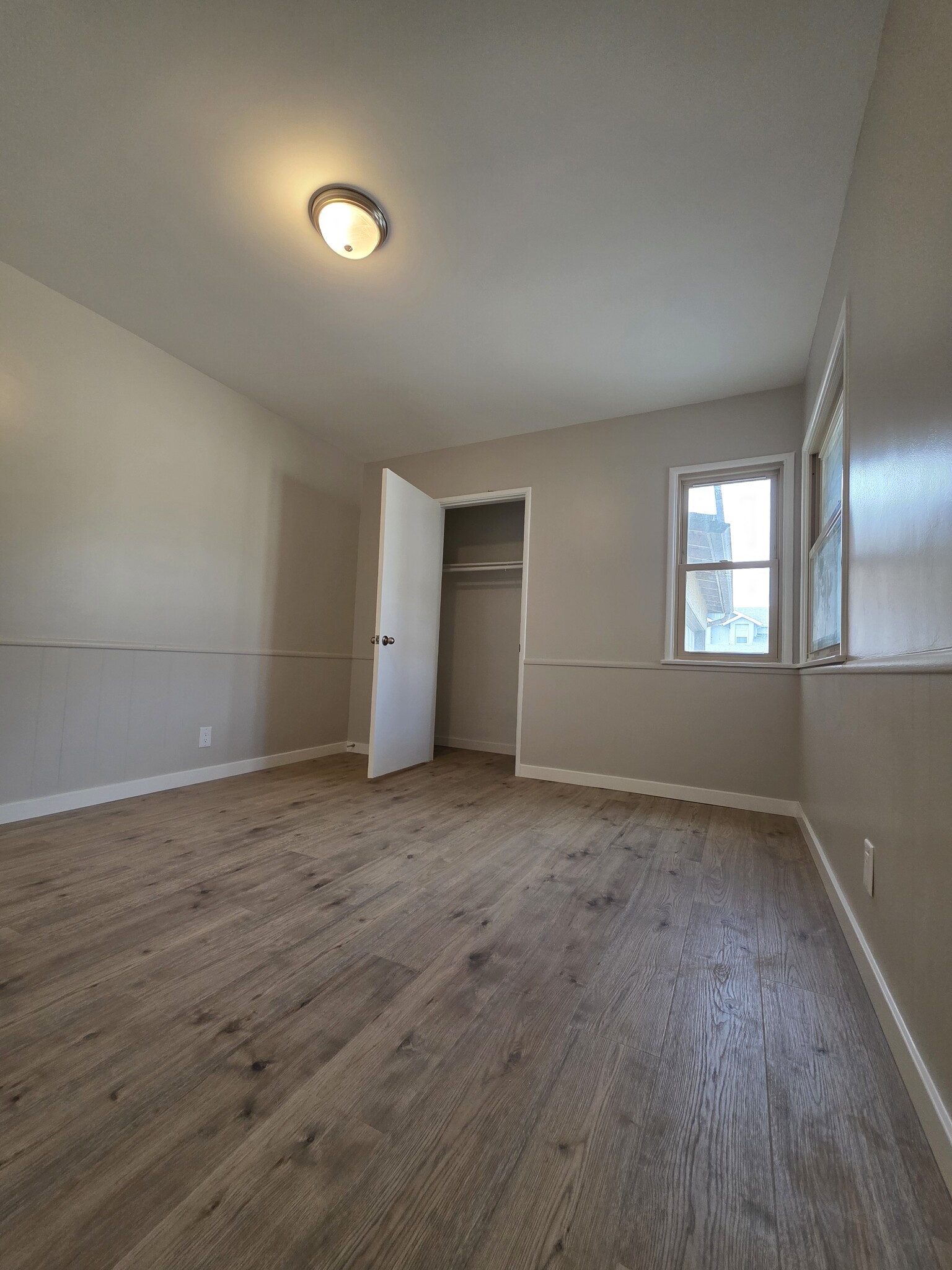 Building Photo - 3218 W 179th St