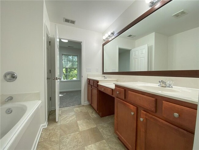 Building Photo - 2785 Gatewater Ct