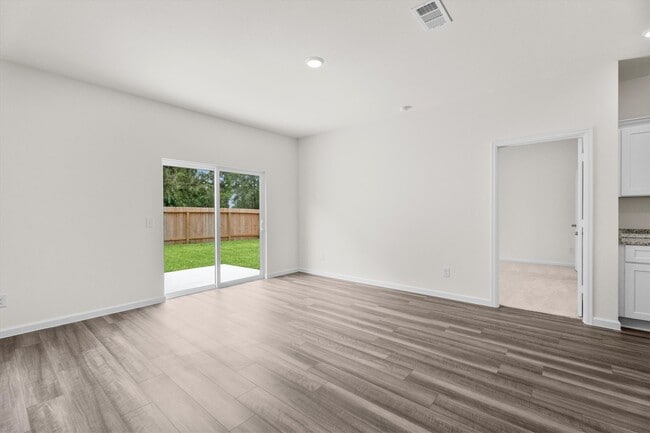 Building Photo - 31139 Gayle Prairie Oaks St