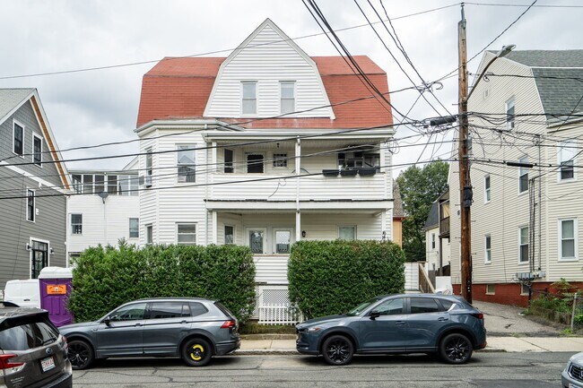 Building Photo - 14 Charnwood Rd
