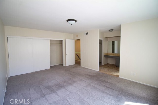Building Photo - 6204 Shoup Ave