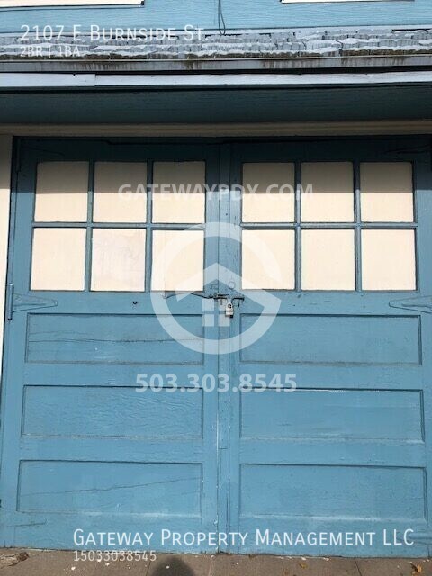 Building Photo - 2107 E Burnside St.