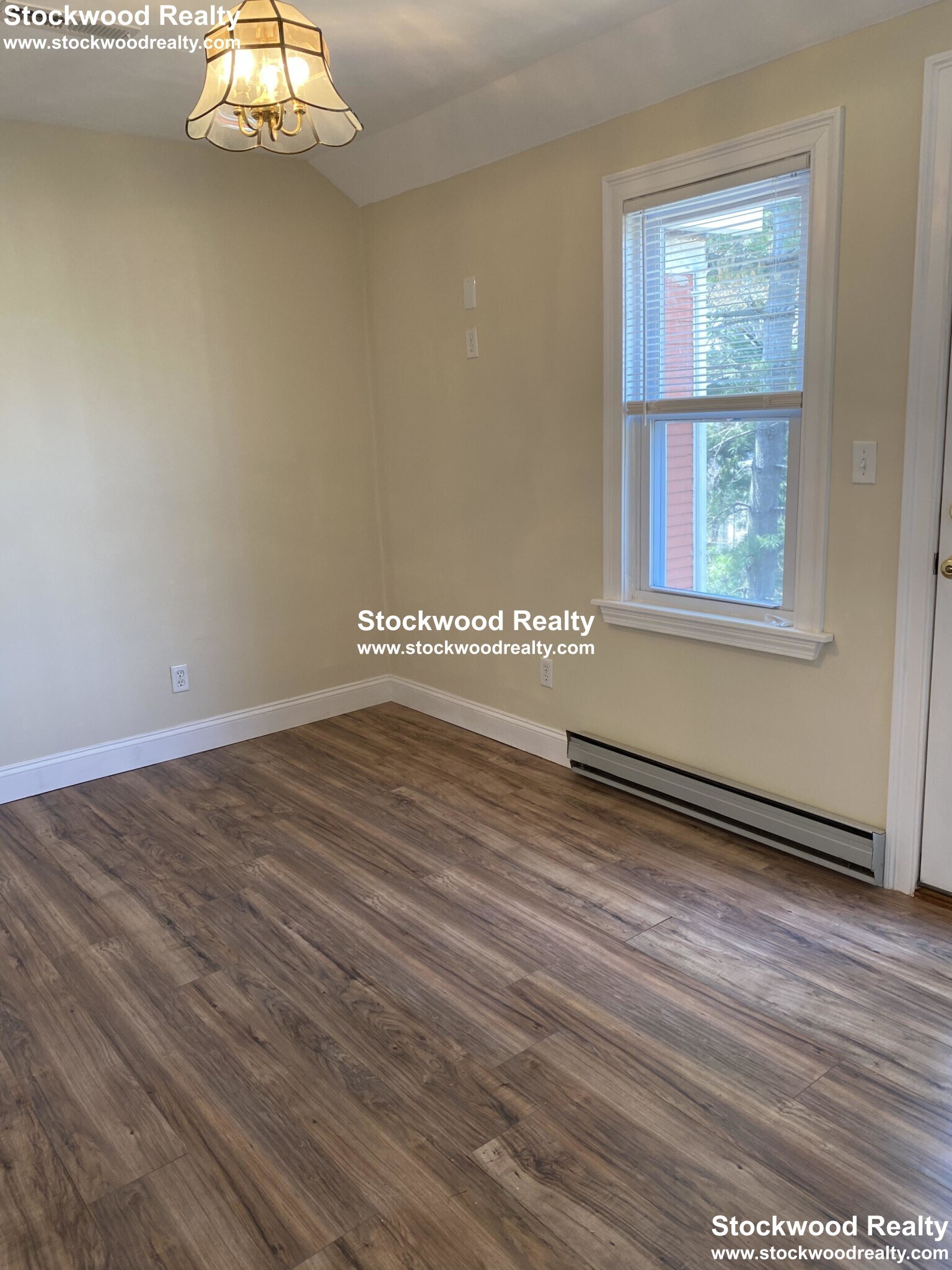 Building Photo - 18 Haverford St