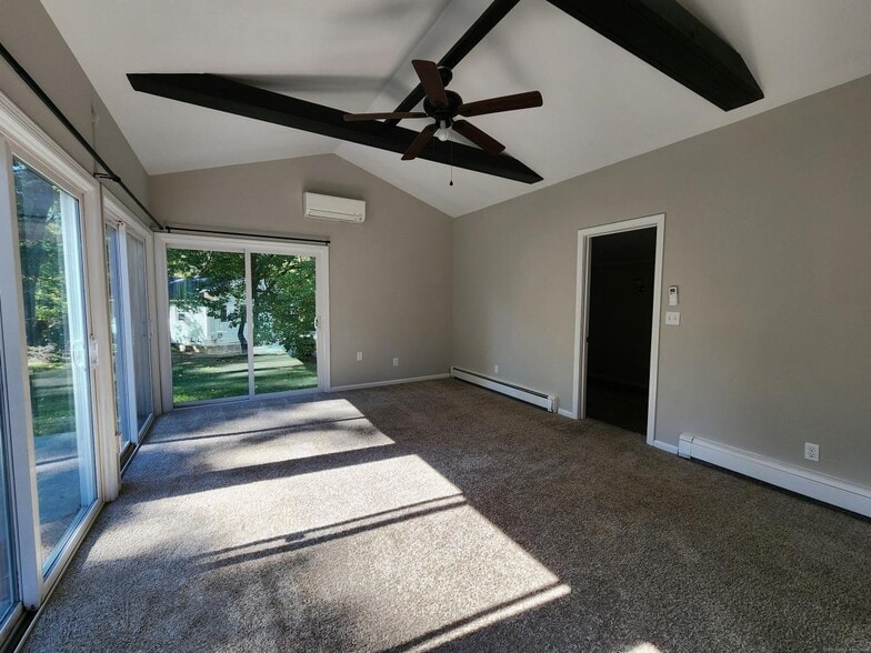 Building Photo - 40 Durant Ave