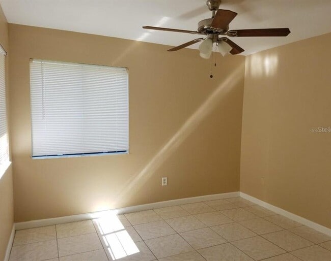 Building Photo - 3546 Acorn St