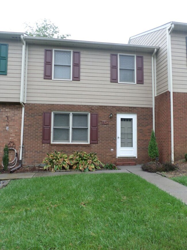 Building Photo - 1724 Emerald St