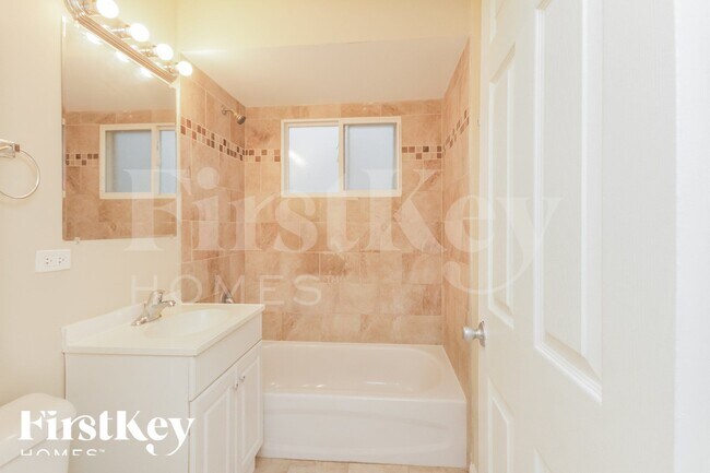 Building Photo - 3434 218th St