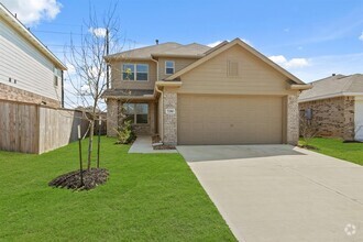 Building Photo - 7210 Clover Chase Dr