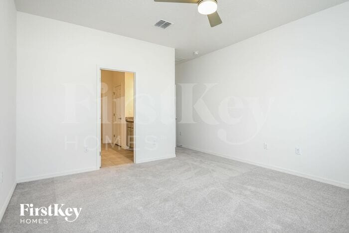 Building Photo - 1242 Ponca Rd