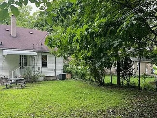 Building Photo - Fully Remodeled 3-Bedroom Home in Dearborn Heights — Great Location, Ready for You