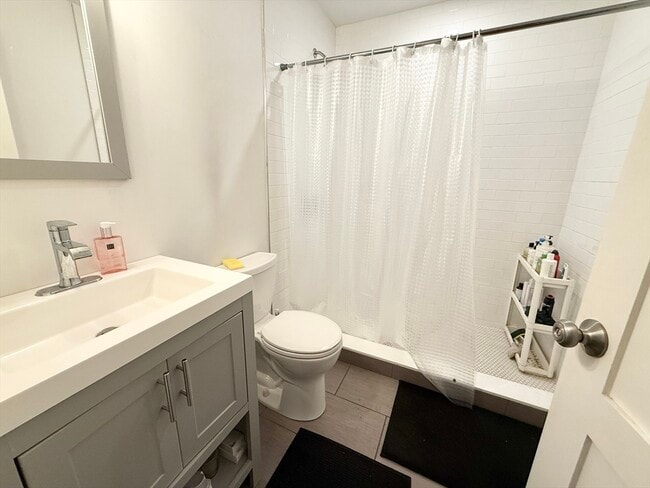 Building Photo - 301-305-305 Dudley St