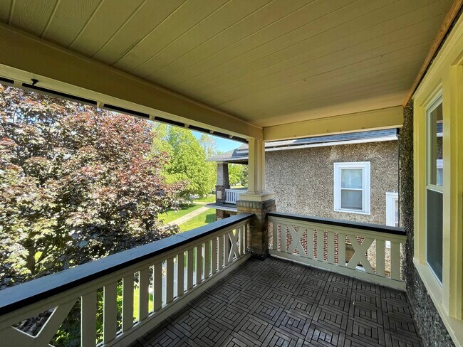Building Photo - 786 McKinley Pkwy