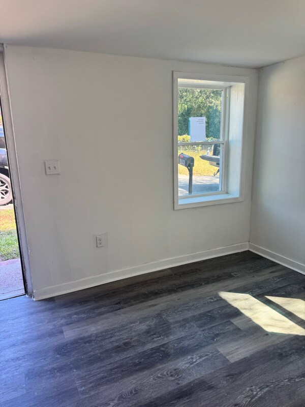 Building Photo - 498 Ibex St