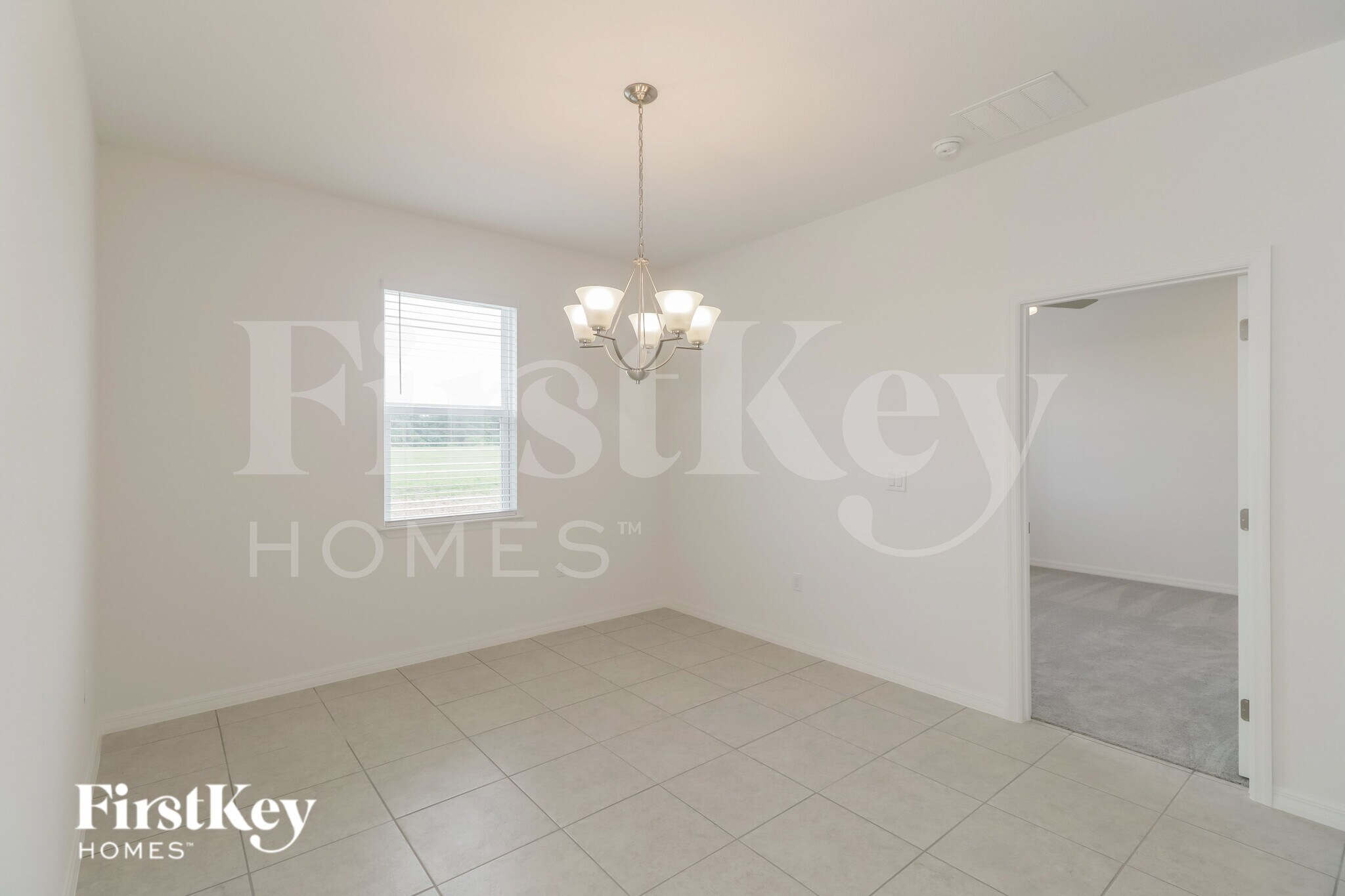 Building Photo - 596 Crown Rose Dr