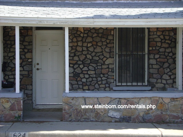 Building Photo - Nice Home in Historic Downtown with Shared...