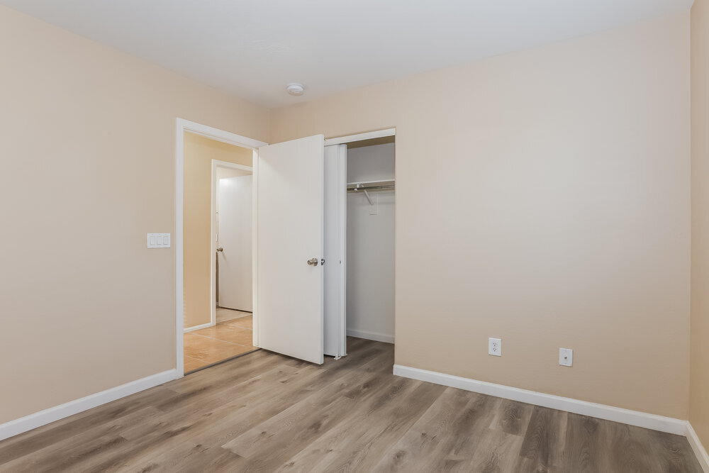 Building Photo - 4621 W Carson Rd