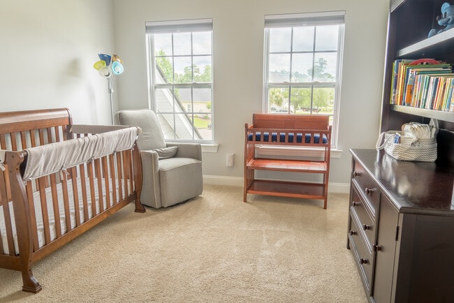 Building Photo - 5306 Mulholland Dr