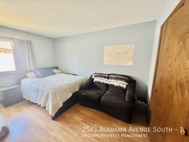 Building Photo - 2563 Alabama Ave S