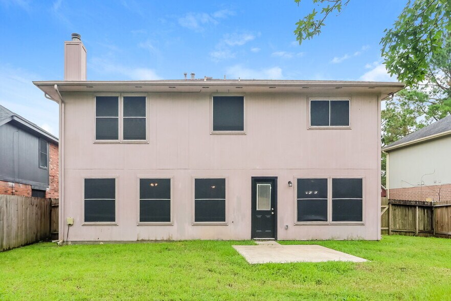 Building Photo - 3831 Woodlace Dr