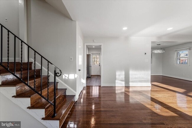 Building Photo - 7114 Xavier Ct