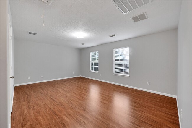 Building Photo - 7818 Black Gap Dr