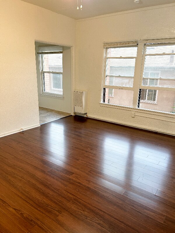 Building Photo - 1845 N Gramercy Pl
