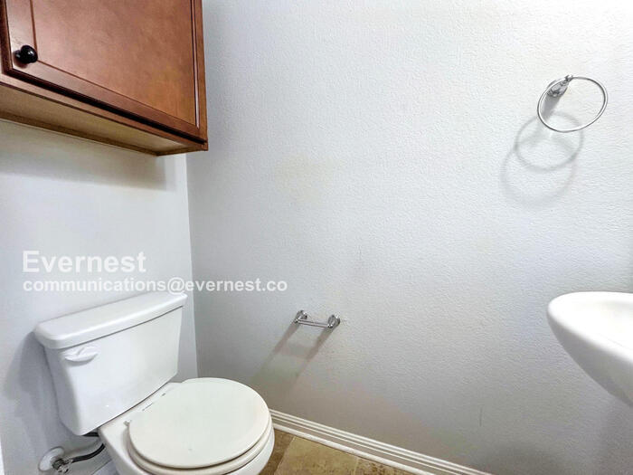 Building Photo - 817 Noatak Trail