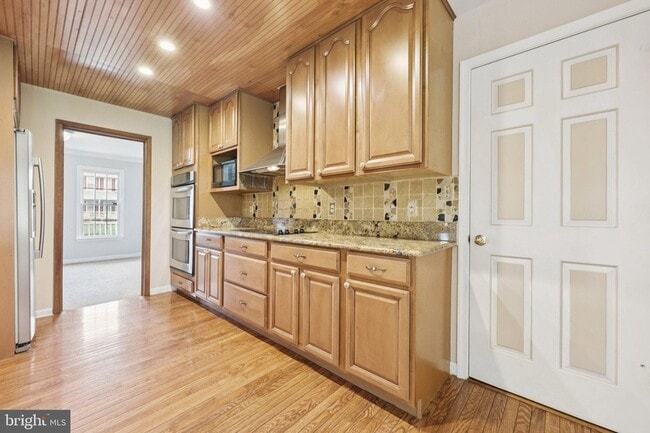 Building Photo - 11607 River Meadows Way