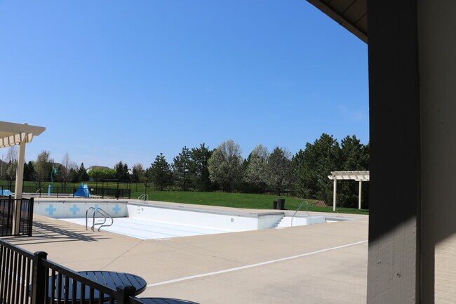 Building Photo - 12724 Wild Rye Ct