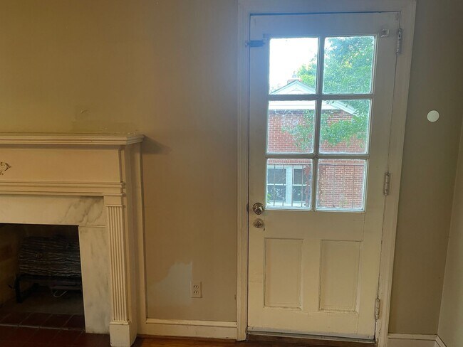 Building Photo - 108 Calhoun Rd