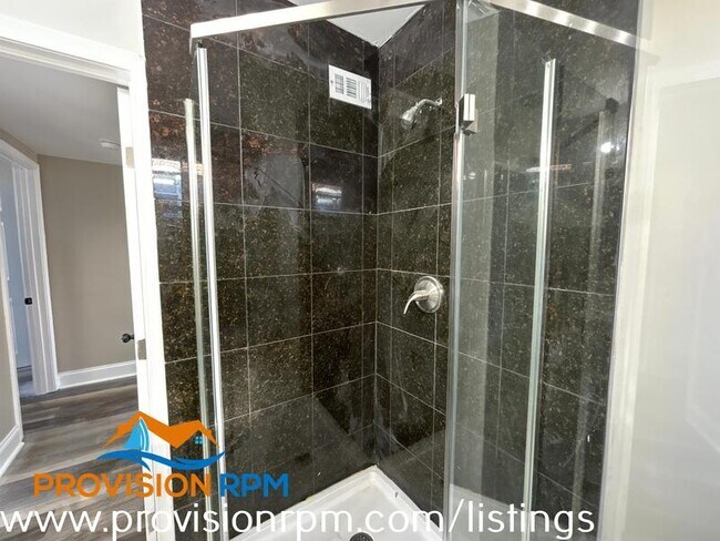 Building Photo - 309 52nd St