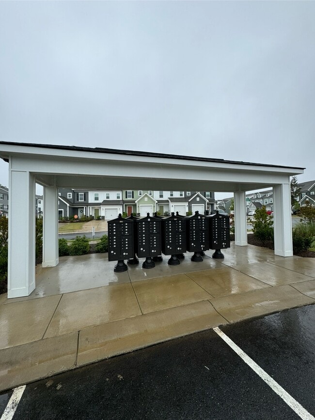 Building Photo - 709 Bellmouth Rd