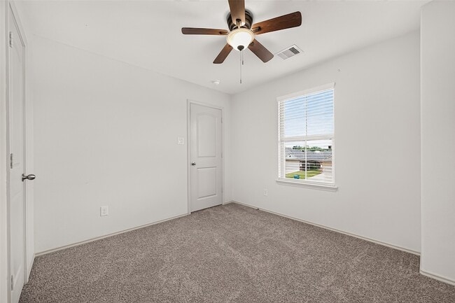 Building Photo - 23718 Water Hickory Dr